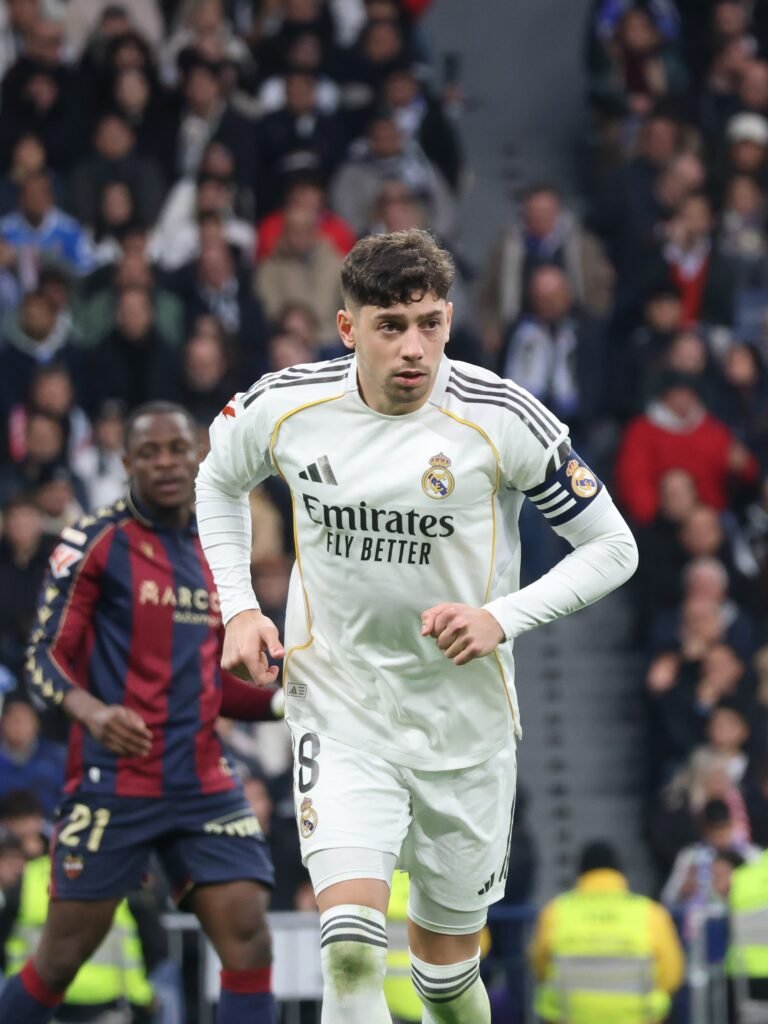 Fede Valverde durante el Real Madrid-Levante